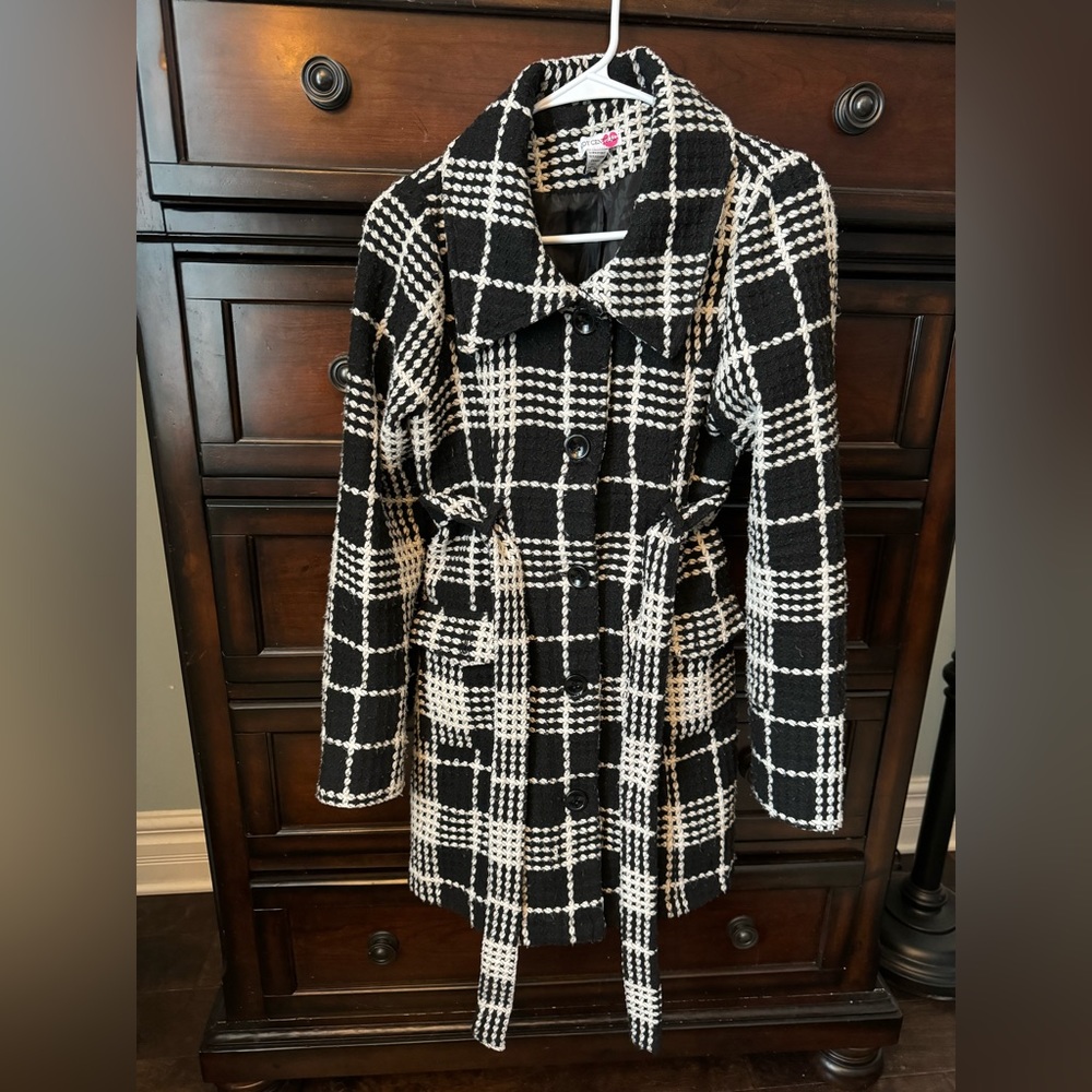 Body Central Plaid Pea Coat. Black and white. Size L